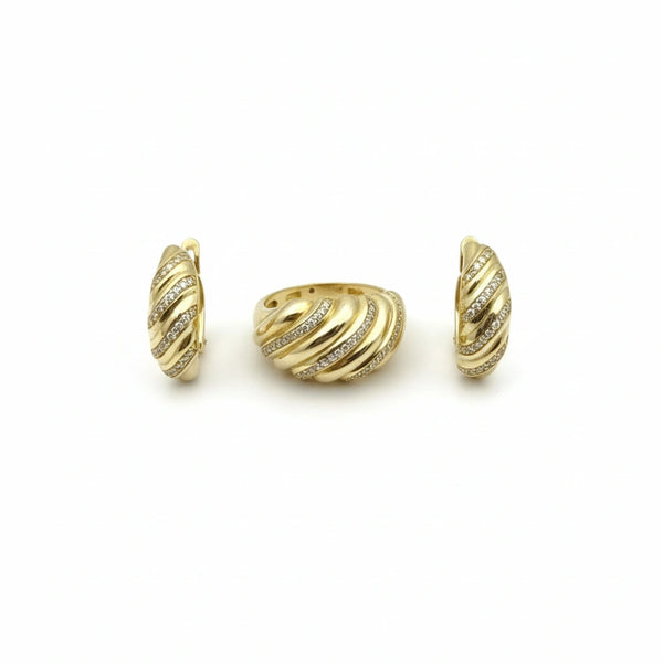 Set de aretes y anillo diseño entrelazado de oro 14k con incrustaciones de circonias