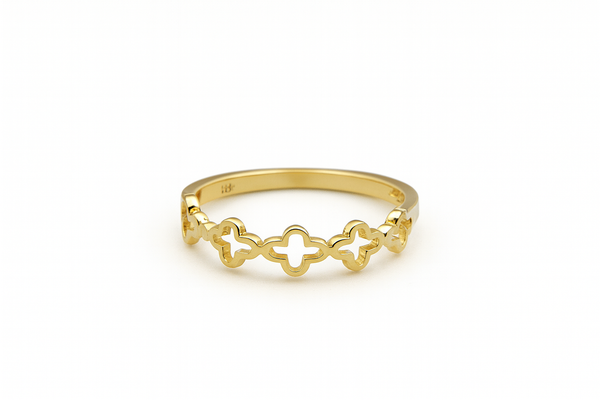 Anillo de trébol calado en oro 10k