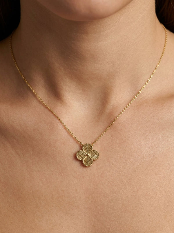 Gargantilla de oro 14K diseño de trébol Mod LM5428 - 45 cm