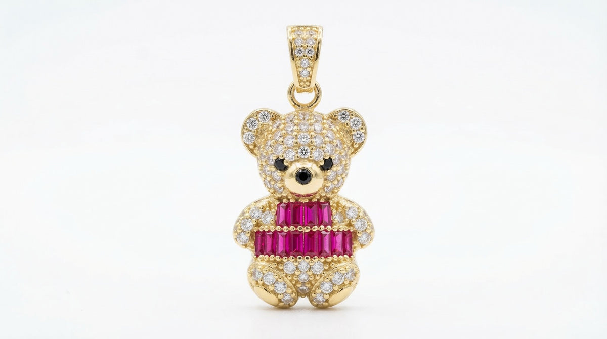 Dije de oro 10k de oso con circonias cortes baguette fucsia - 2.3 cm