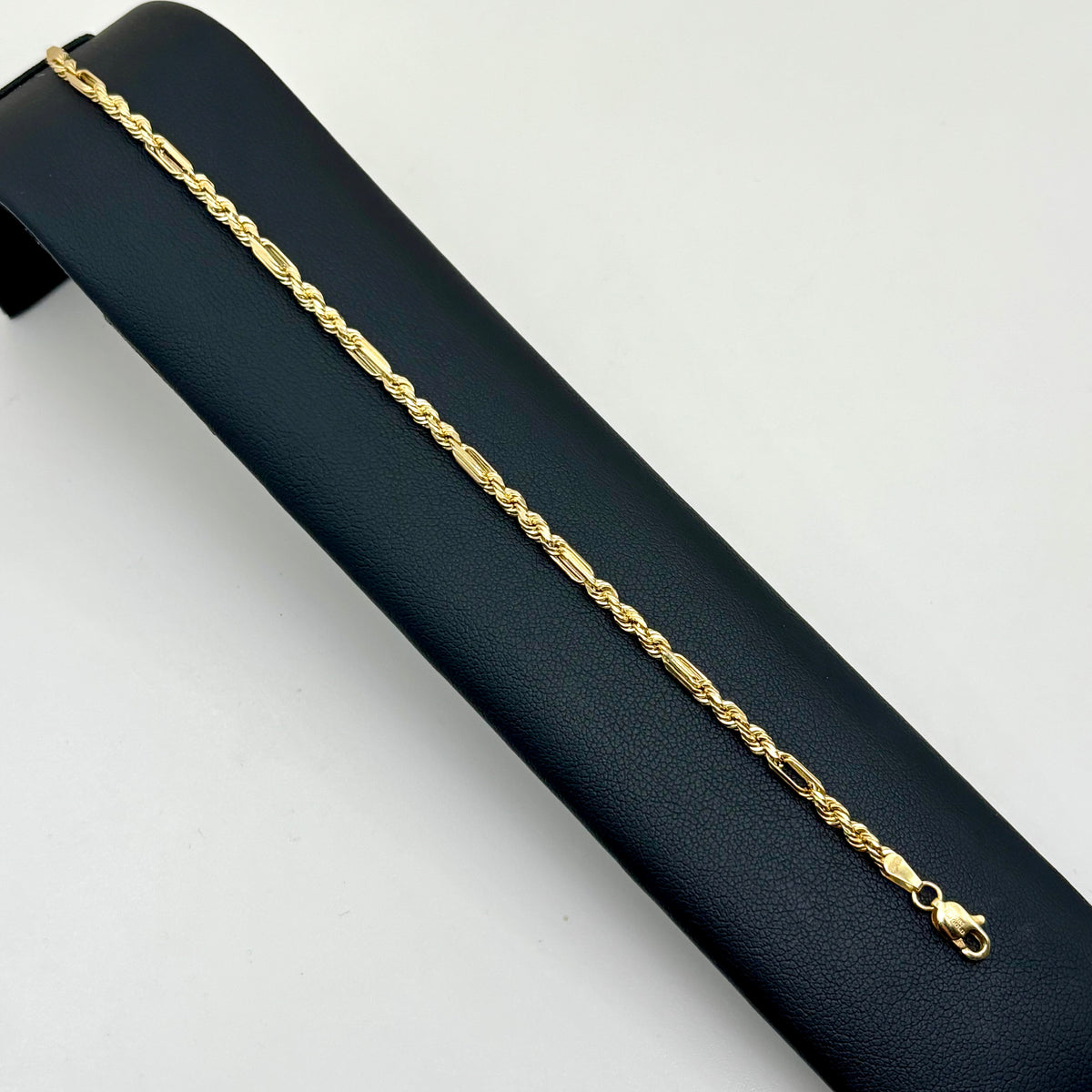 Pulsera torsal fígaro de oro 14k Mod. 2913