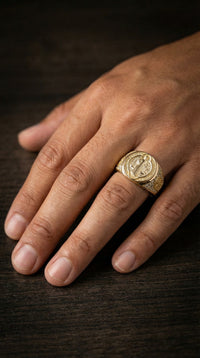 Anillo de San Benito de oro 10k para caballero