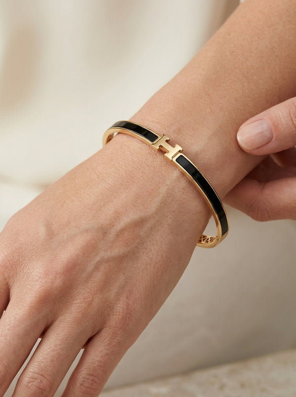Brazalete de oro 14k tipo diseñador color negro mod 5755 - 18 cm