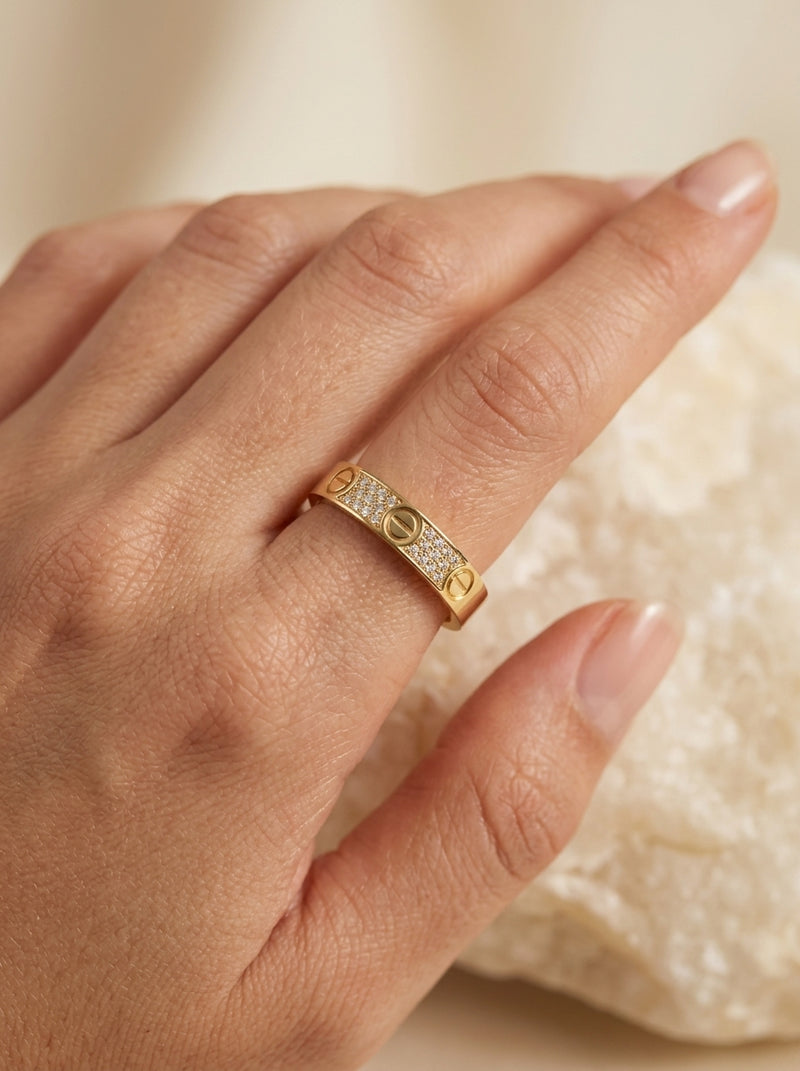 Anillo delgado de oro 10k tipo diseñador con circonias mod 5744