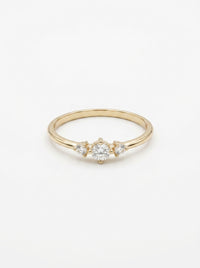 Anillo de oro 14k diseño tres promesas circonias mod 5811