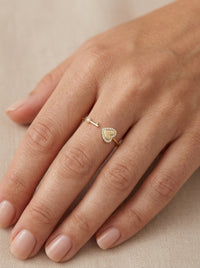Anillo de oro 10k diseño corazón con llave mod 5584