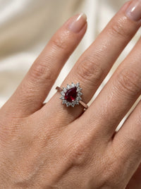 Anillo solitario de oro blanco 14k con rubí y diamantes de naturales  Mod 5488