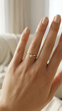 Anillo de oro 14k con diamante
Mod 5858