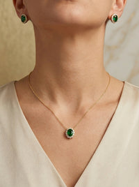 Juego de oro 14k con circonias verdes y blancas corte oval mod 5533