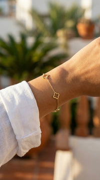 Pulsera de oro 10k silueta de tréboles Mod. 60763- 18 cm