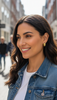 Aretes Huggies en Oro 14k con circonias Pavé