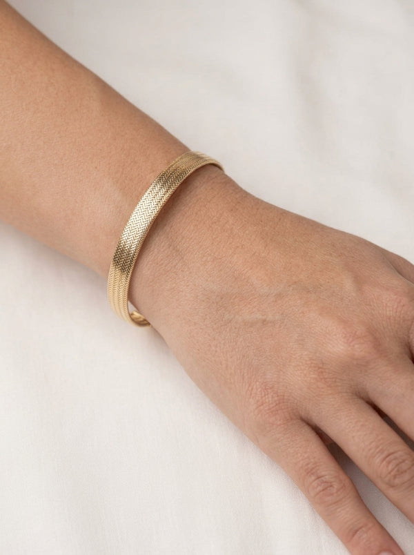 Pulsera de oro 14k diseño flexible tipo elastica gruesa Mod 5567 18 cm