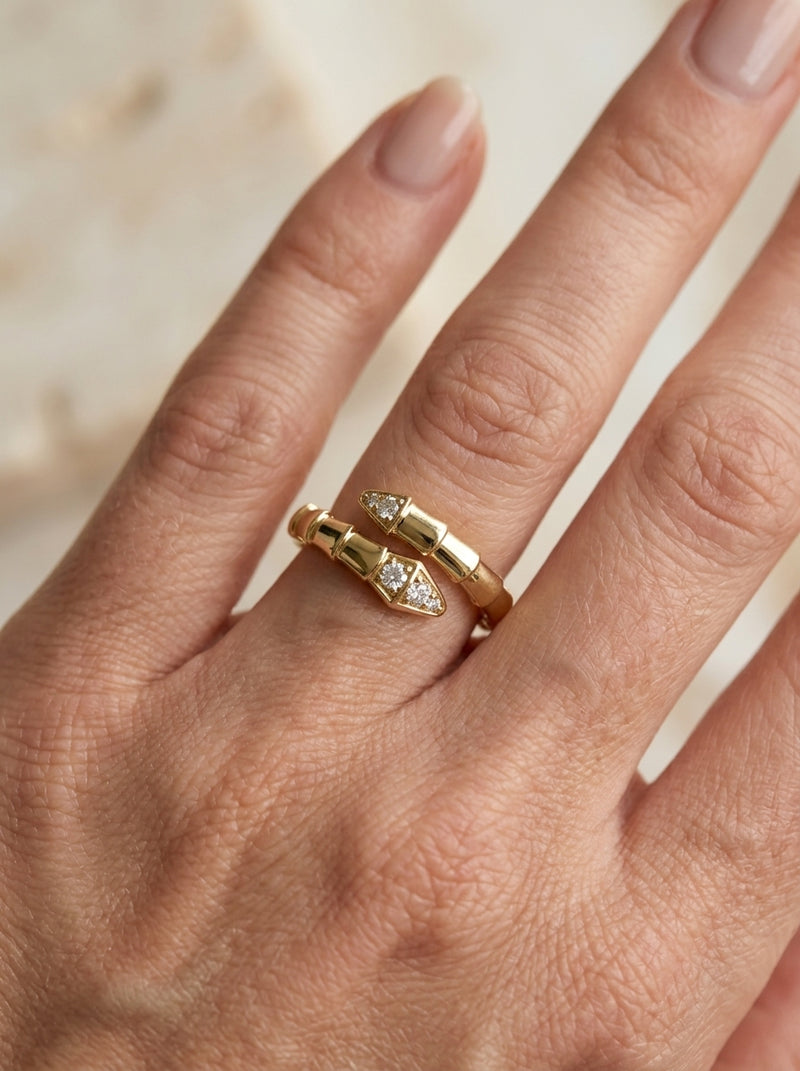 Anillo de oro 10k tipo diseñador diseño de serpiente con circonias Mod 5524