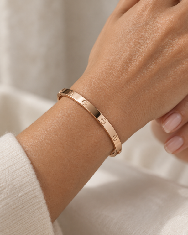 Brazalete de oro rosa 10k tipo diseñador hueco grueso mod 5905 -18 cm