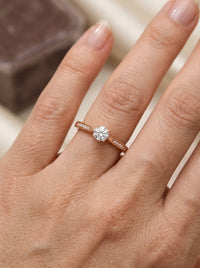 Anillo solitario de oro rosa 14k y diamantes naturales Mod LM5297