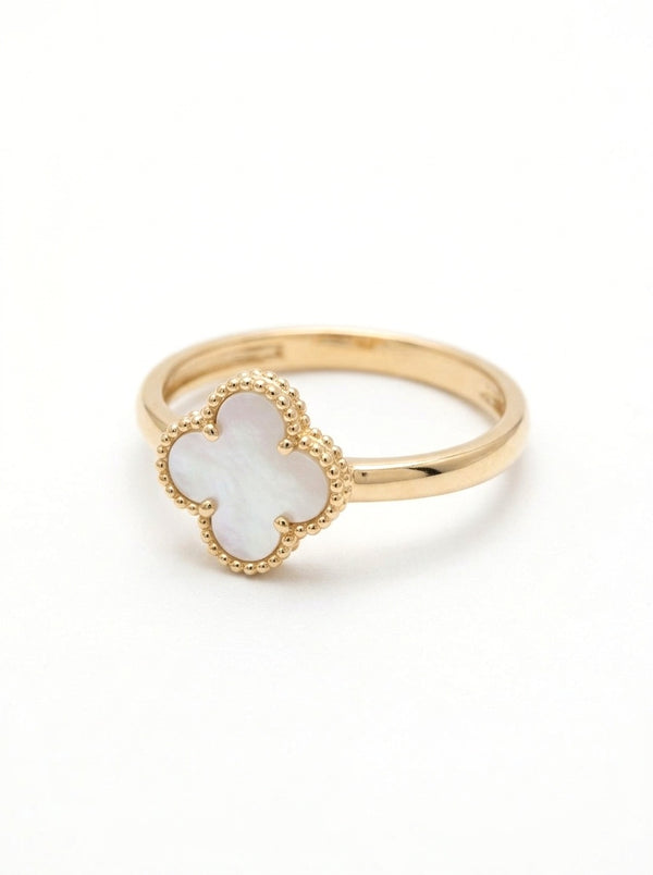 Anillo de oro 14k diseño de trébol mediano con madre perla Mod 5977