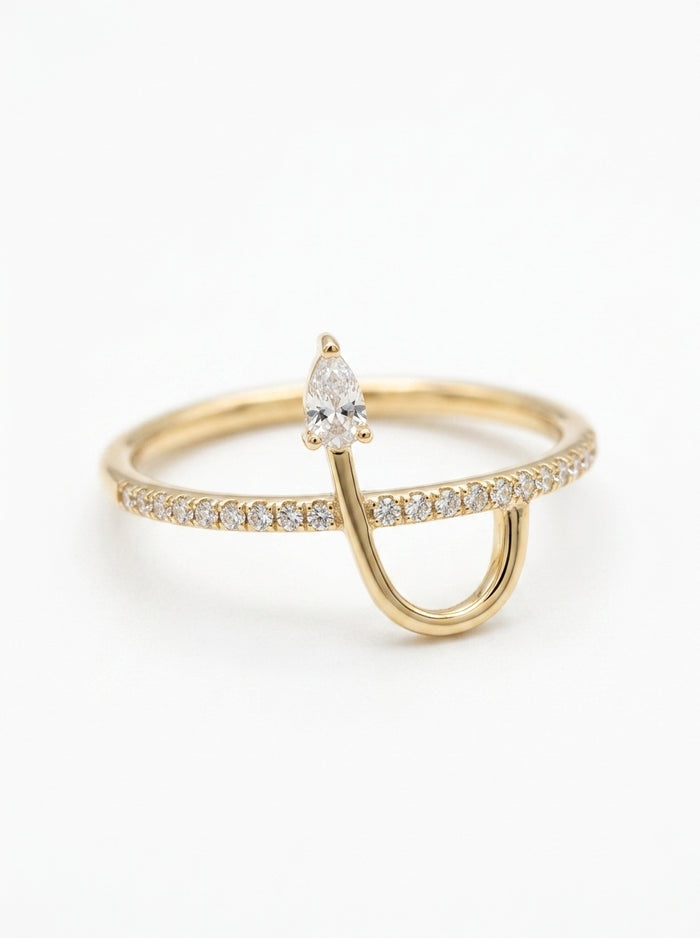 Anillo de oro 10k diseño lazo de luz con circonia pera Mod 5729