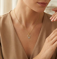 Dije de oro 14k ‎ diseño de niña bicolor LM5232 - 1.5 cm
