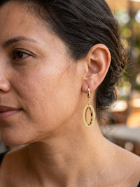 Aretes largos de oro 14k diseño de doble aro texturizado Mod 5971 - 4 cm