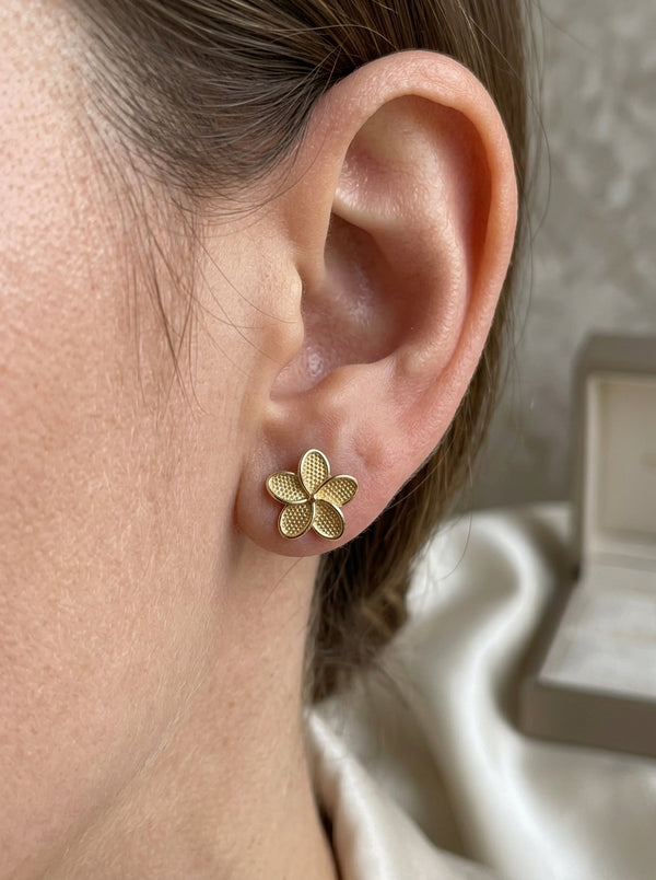 Aretes de oro 10k diseño flor del pensamiento mod 5713