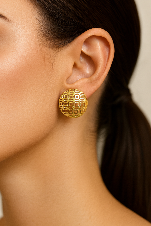 Aretes redondos calados de oro 14k