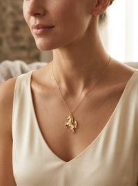 Dije de oro 14k diseño de caballo Mod LM5154 - 3 cm
