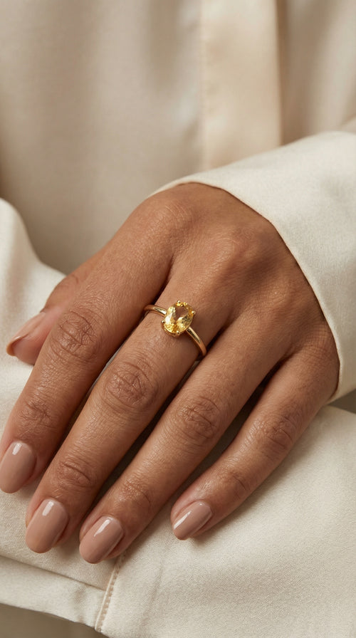 Anillo liso de oro 14k con circonia amarilla Mod 14002