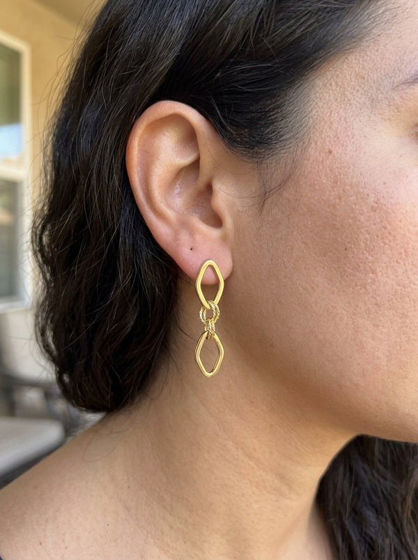 Aretes largos de oro 14k diseño de doble eslabones Mod 5970 - 2.5 cm