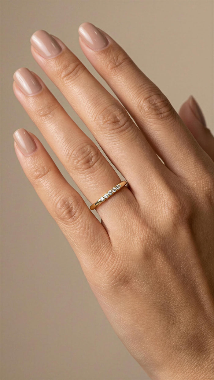 Anillo de oro 14k con circonias Mod LM5116