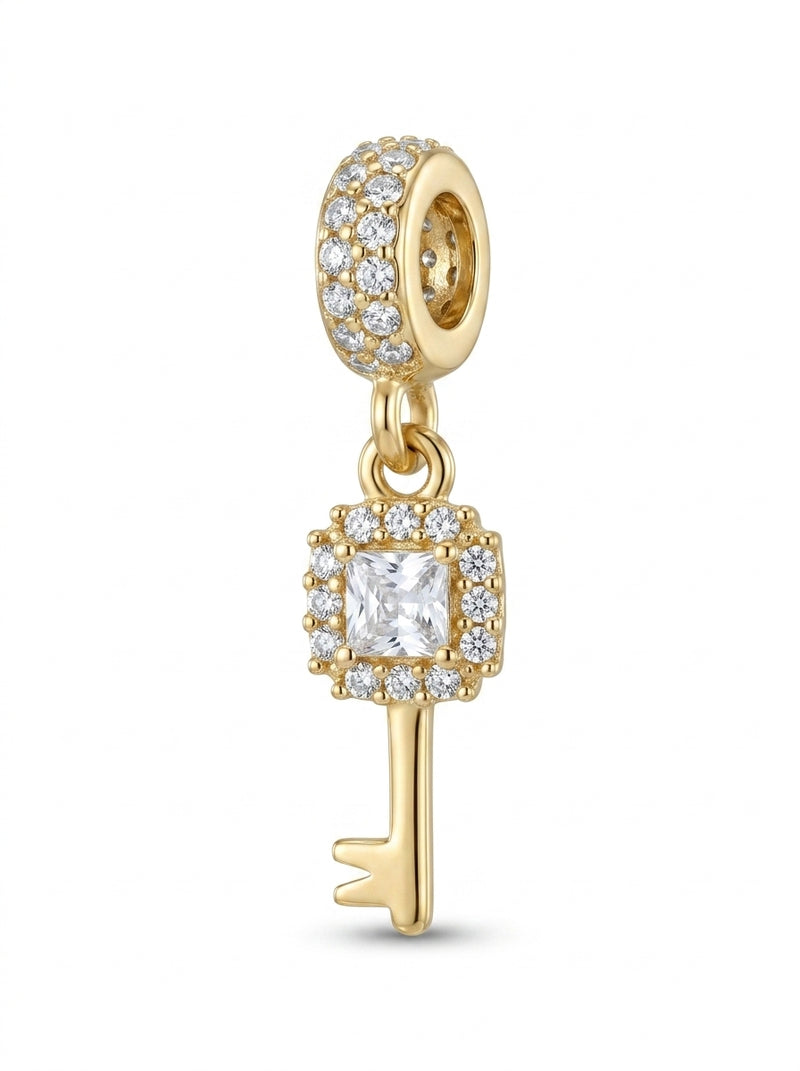 Charms de oro 14k diseño de llave Mod 5807 - 2 cm