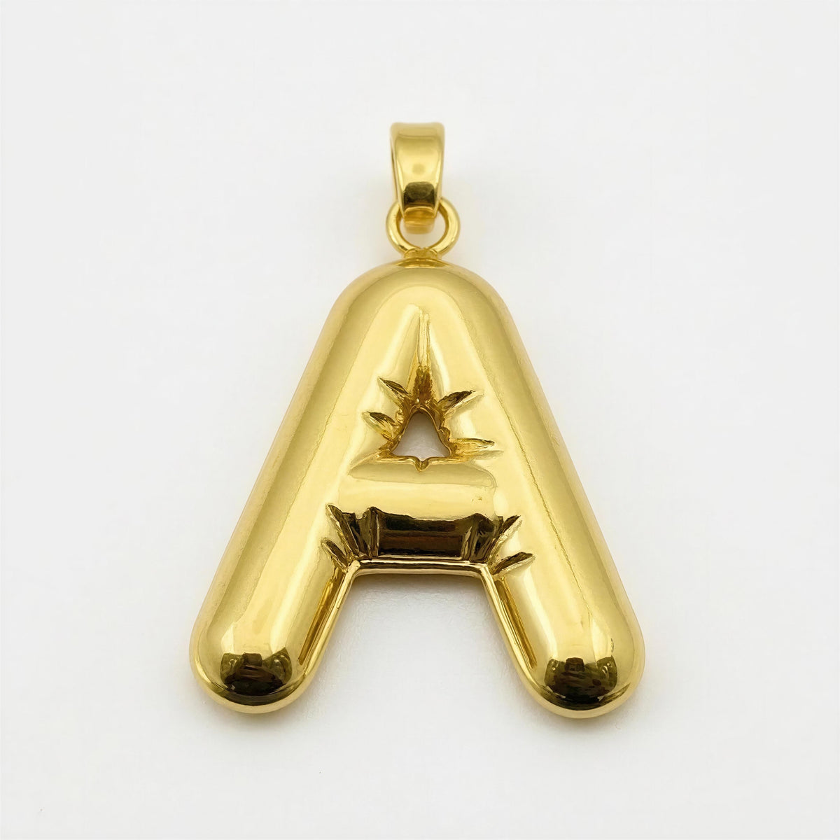Dije de oro 14k de inicial A inflada Mod LM5124 - 3.5 cm