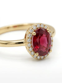Anillo de oro 14k con circonia oval tipo halo Mod 5870