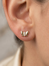 Broquel de oro 14k con diamantes naturales diseño mariposas Mod LM5293