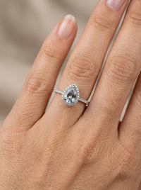 Anillo de Oro Blanco 14K Aguamarina Gota con Diamantes naturales Mod 5471