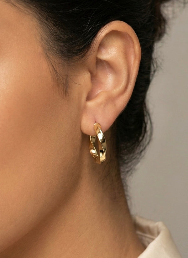 Arracadas torsales de oro 14K Mod1415L 1.5 cm