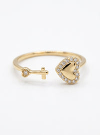 Anillo de oro 10k diseño corazón con llave mod 5584