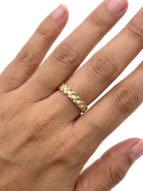 Anillo de oro 14k tipo diseñador tipo diamantado delgado Mod 5841