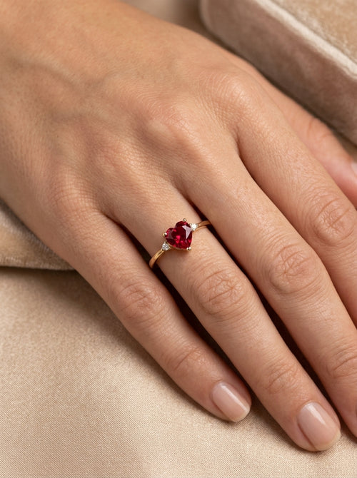 Anillo de oro 14k diseño de corazón roja de circonia Mod LM5400