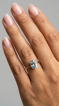 Anillo Solitario en oro 10k piedra Azul agua marina Oval