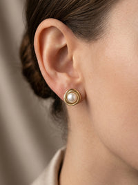 Aretes de oro 14k diseño nudo de perla Mod LM5310