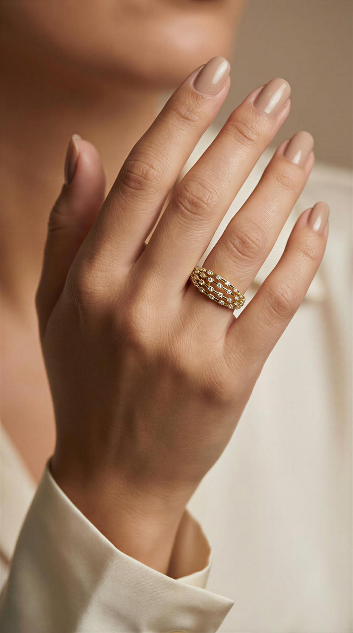 Anillo de oro 14k con circonias Mod LM5105