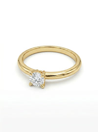 Anillo solitario de oro amarillo 14k con diamantes de laboratorio Mod 5483