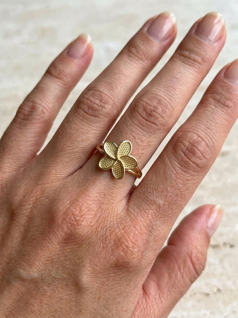 Anillo de oro 10k diseño flor del pensamiento mod 5714