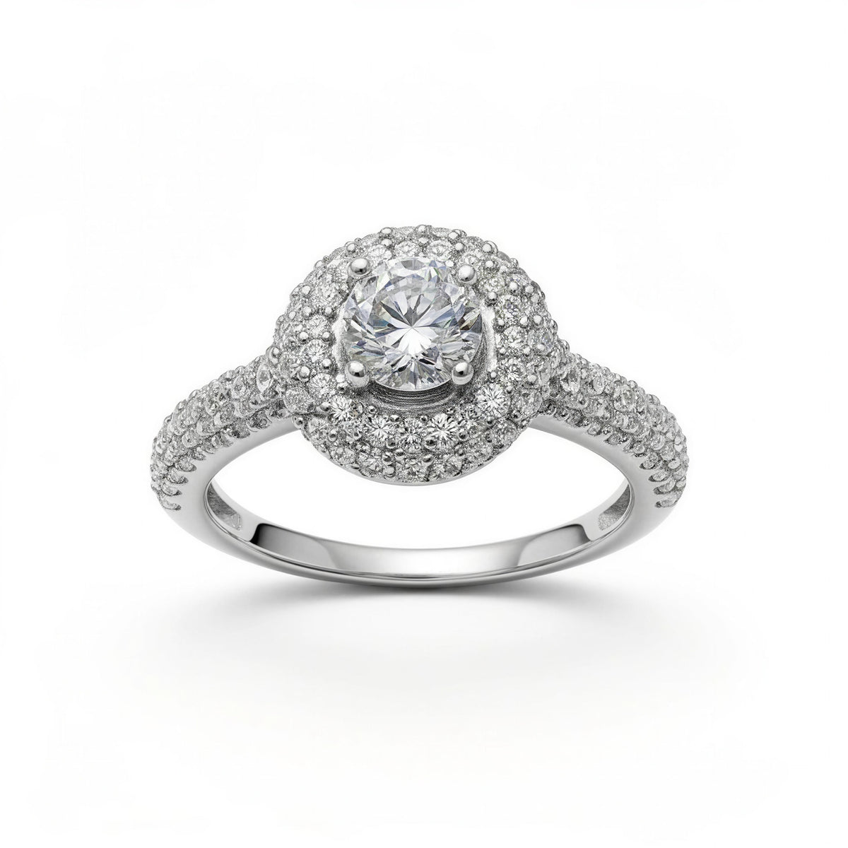 Anillo de oro blanco 14k tipo halo con circonias