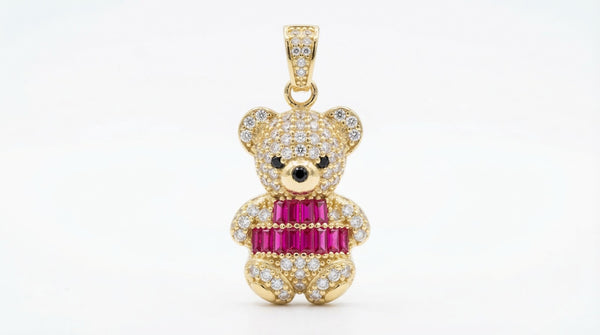 Dije de oro 10k de oso con circonias cortes baguette fucsia  - 2.3 cm