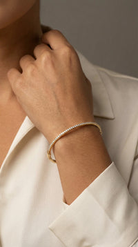 Aro de oro 14k con incrustaciones de circonias Mod.141889 18 cm x 3 mm
