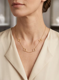 Gargantilla de oro 14k diseño silueta de trébol mod 5592 - 45 cm