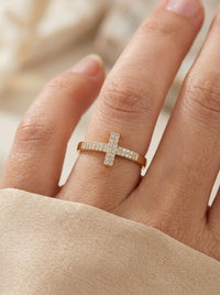Anillo de oro 10k tipo diseñador con circonias Mod 5535