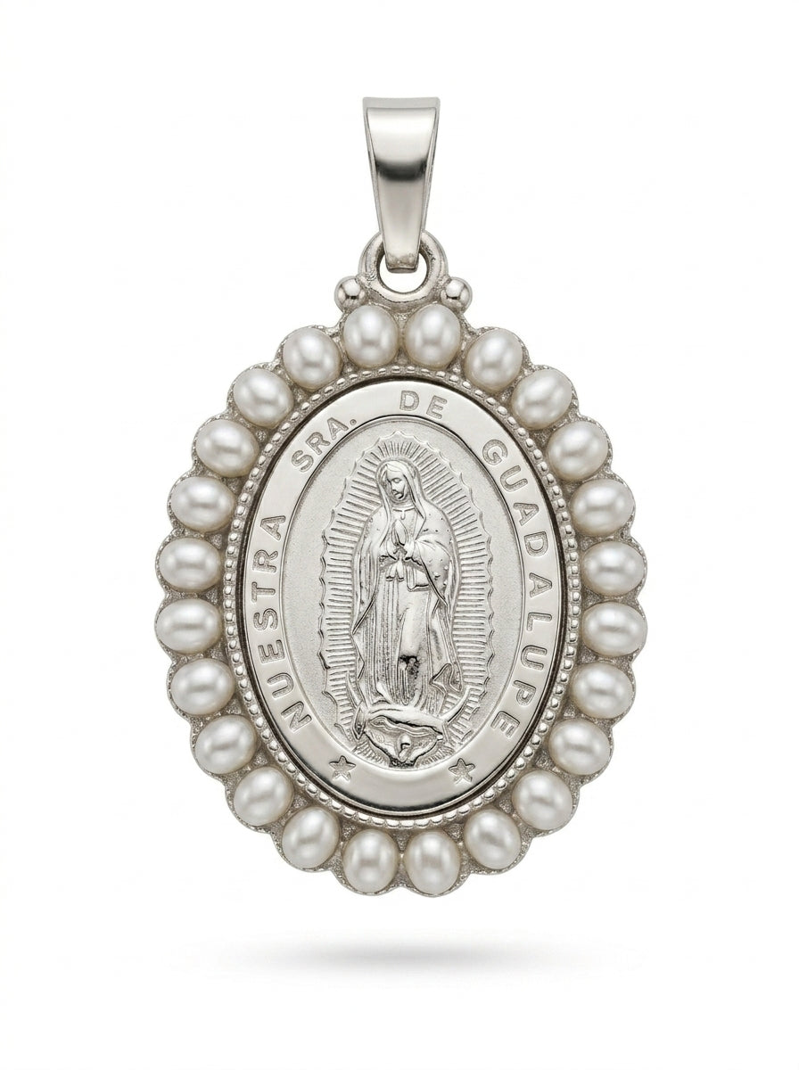 Medalla de oro blanco 14k diseño de la virgen de Guadalupe con perlas Mod 5437 - 2 cm