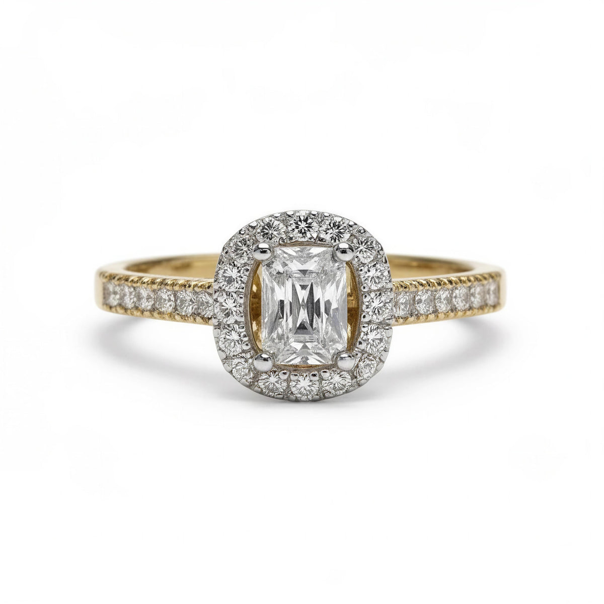 Anillo de oro 14k tipo halo rectangular ideal para promesa
